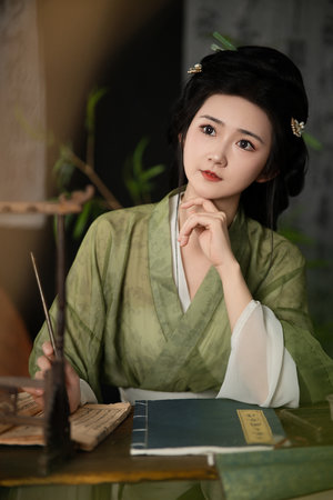 风间由美部长次长